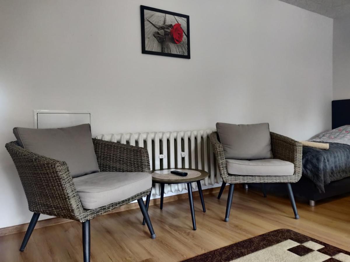 Noclegi-Splywy Bugiem Slawatycze Exteriér fotografie
