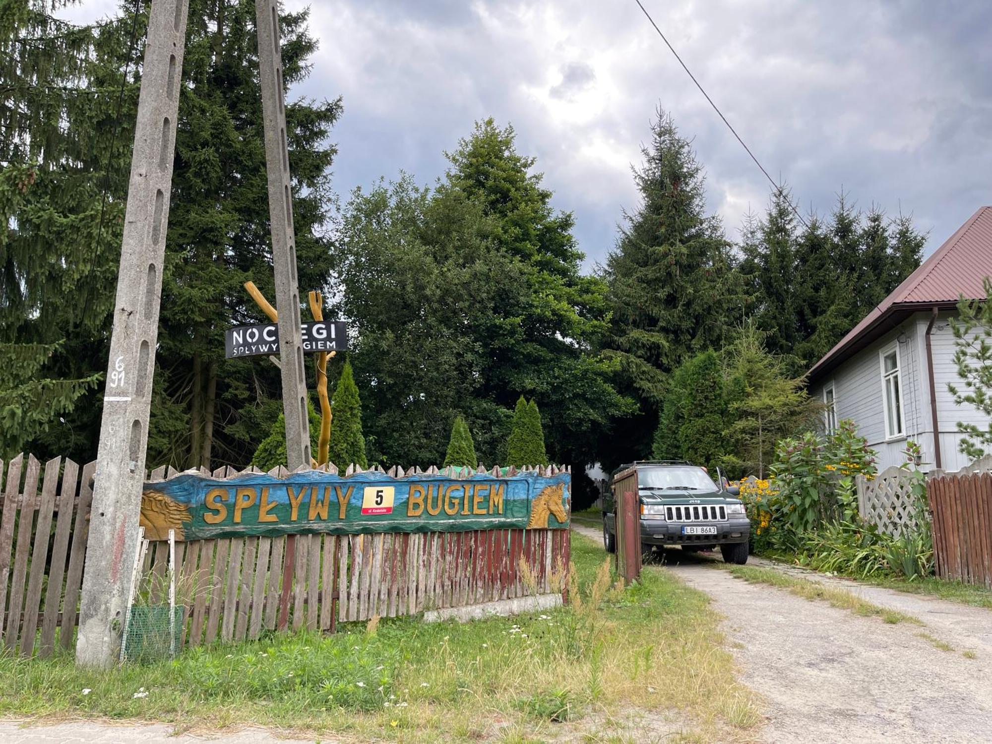 Noclegi-Splywy Bugiem Slawatycze Exteriér fotografie